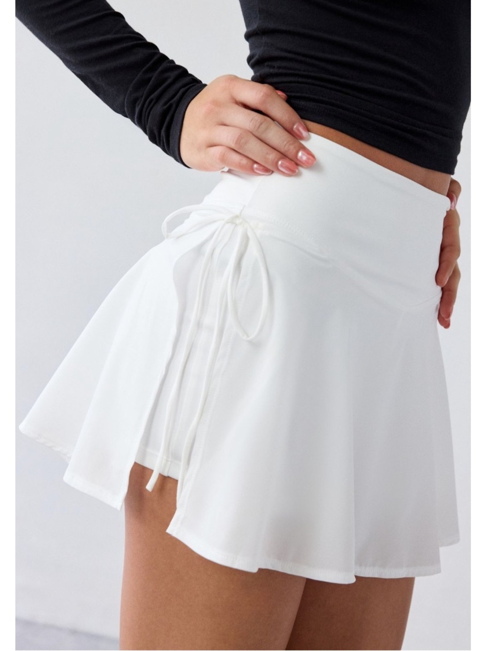🟤NWT OUT FROM UNDER by URBAN OUTFITTERS Woven Wrap Mini Skort in White